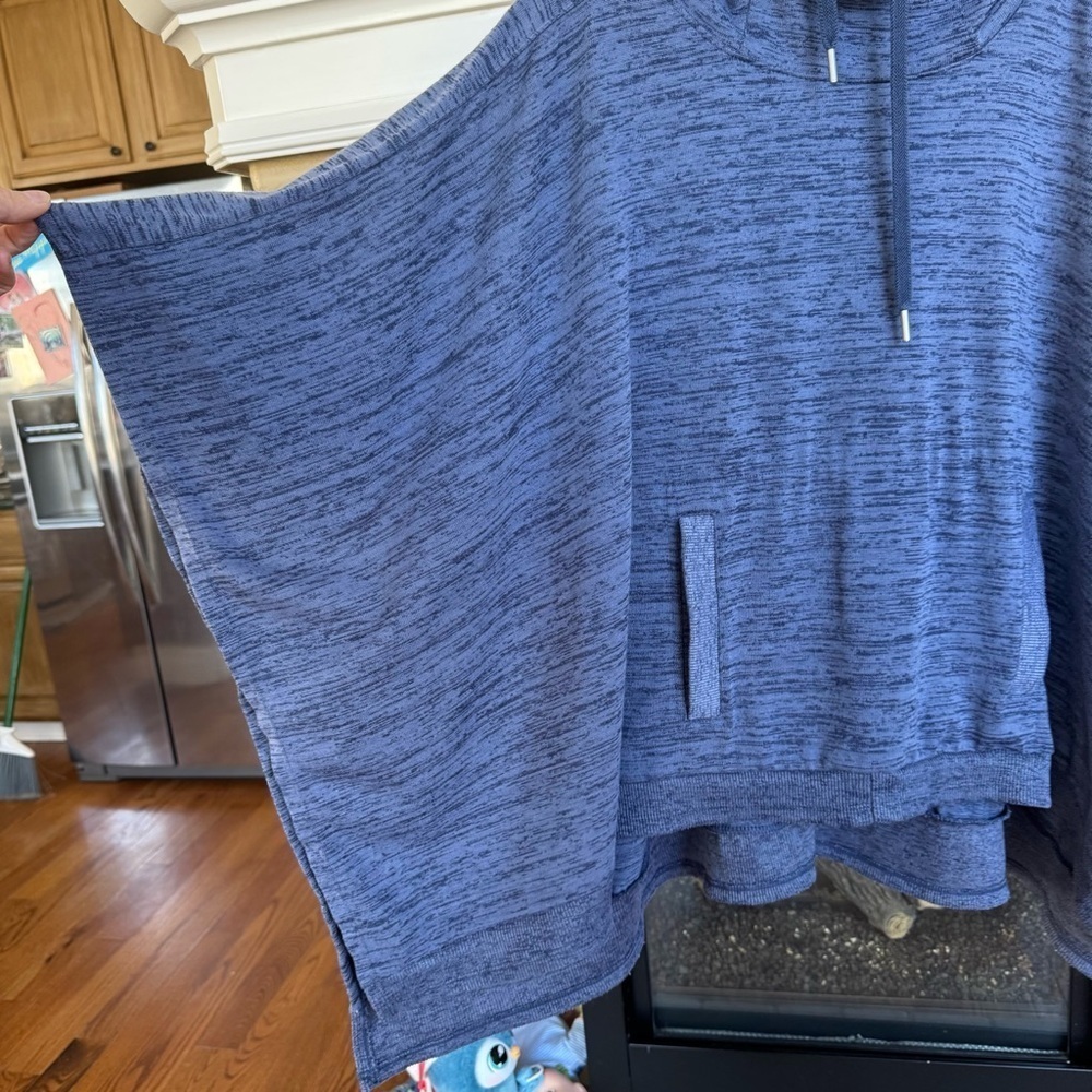 Athleta Blissful Blue Pullover Hoodie Poncho Oversized Sweatshirt Small - Picture 4 of 6